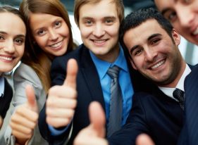 Aksa Akrilik Haftada 4 Gün Çalışmaya Geçti