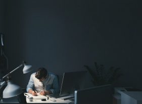 Avrupa’nın En Fazla Mesai Yapan Milletiyiz