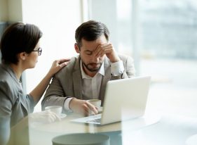 Çalışanlara 10 Gün Mutsuzluk İzni Verildi